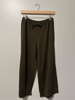 Vince Wide-Leg Crop Cotton Lounge Pants Olive Drab